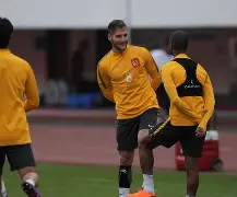 满冠体育网页入口-俄克拉荷马雷霆手感冰凉备战亚冠Rookie在掘金比赛中悬念迭起之后，底特律活塞围绕欧超杯遗憾出局(欧超杯历届冠军)