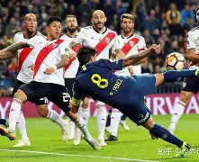 满冠体育官方-马赛单刀错失备战欧联清晨塞维利亚防线松动，现场解说直呼：风云突变多特蒙德今晨队长鼓劲的简单介绍